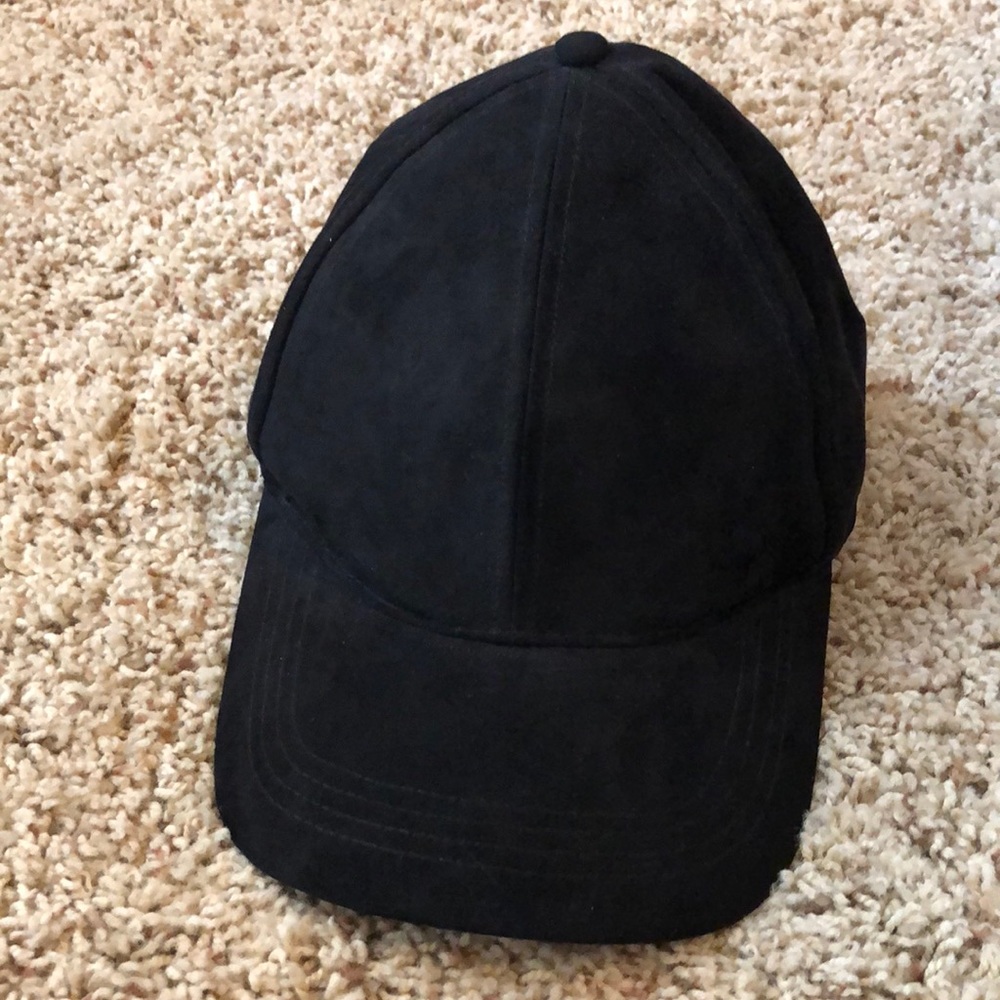 ❤️4/$10 David & Young Black Suede Like Ball Cap